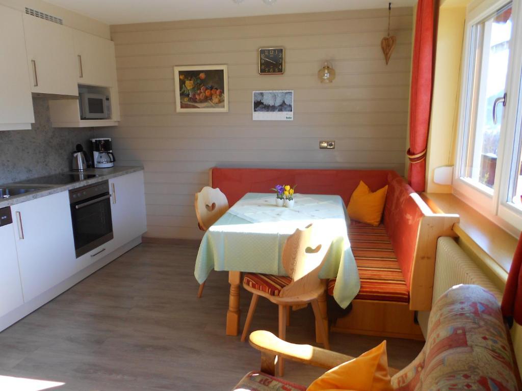 Appartement Haus Leitgeb à Telfes im Stubai Extérieur photo